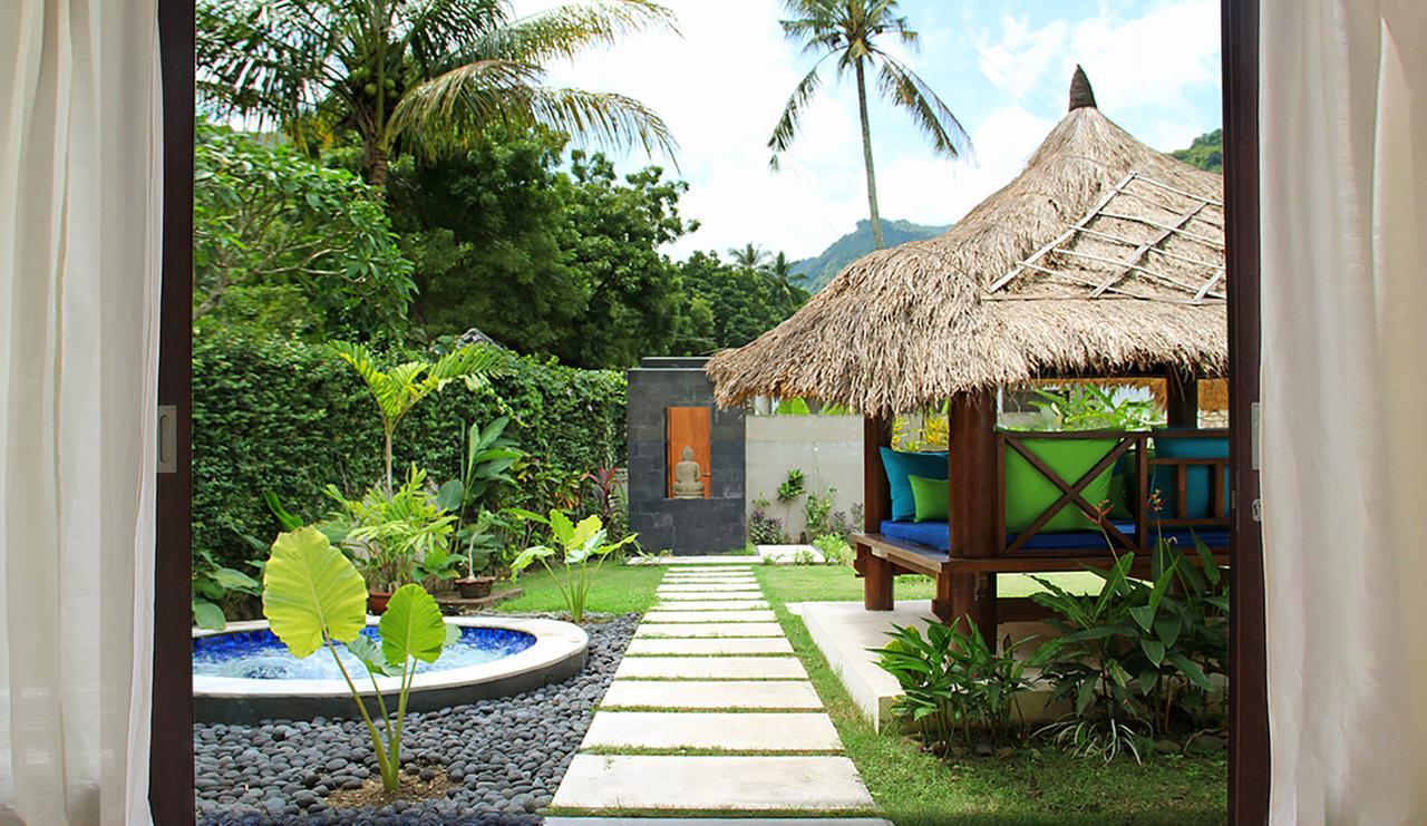 Simon'S Suite Mangsit Exterior foto