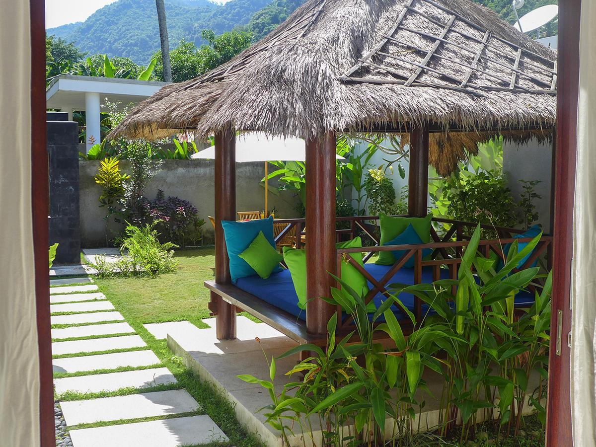 Simon'S Suite Mangsit Exterior foto